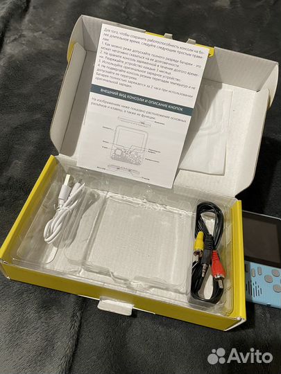 Игровая приставка портативная