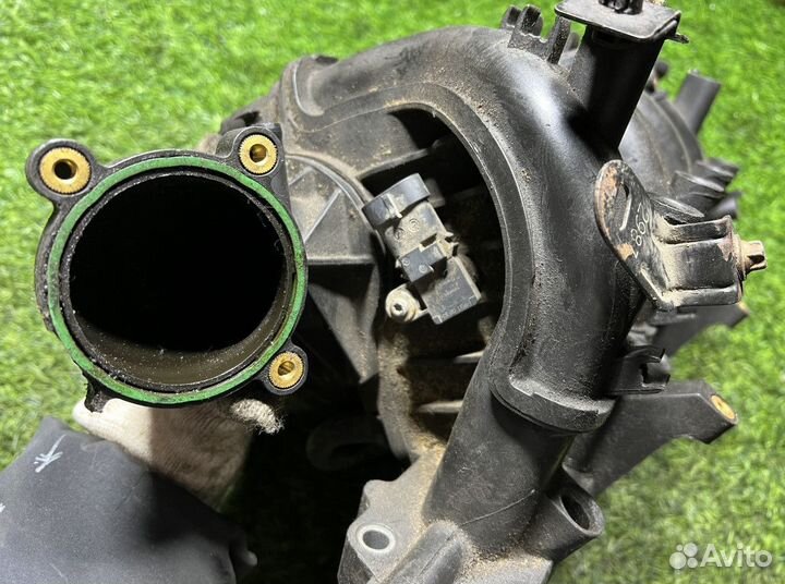 Коллектор впускной Opel Astra (H) III