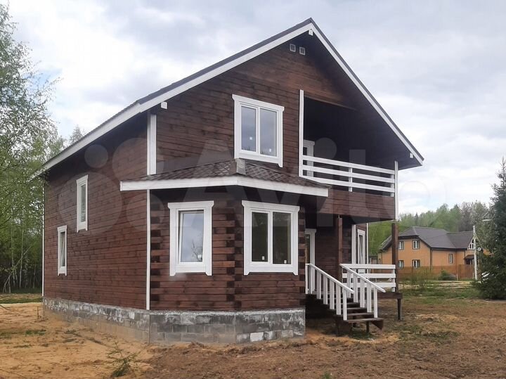 Дом 189 м² на участке 10 сот.