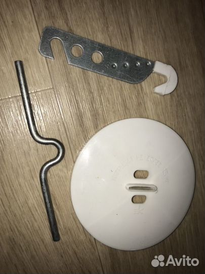 Крепление люстры крючок навес