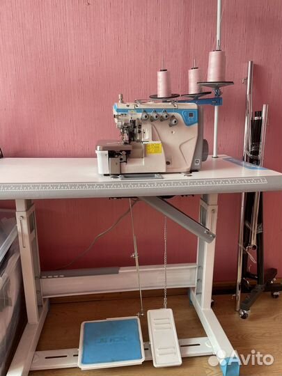 Оверлок промышленный jack e4s