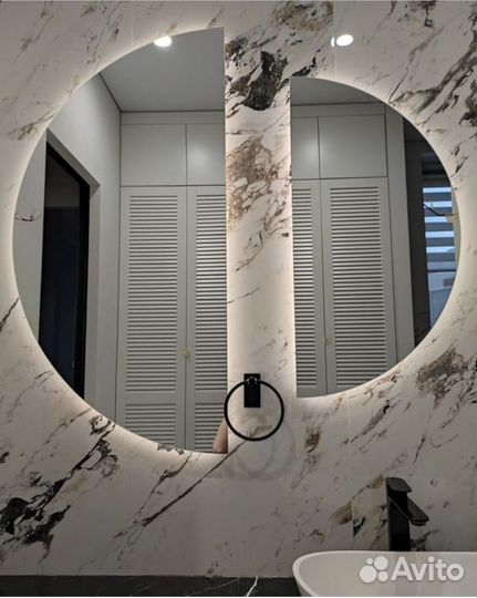 Зеркало с подсветкой в ванную полукруглое Zara