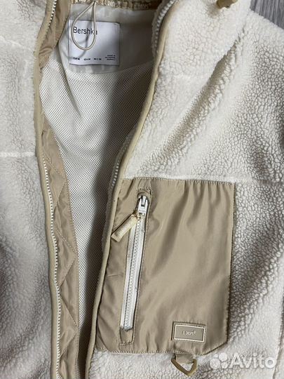 Куртка bershka