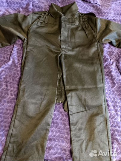 Черная форма охранника