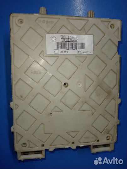 Блок предохранителей салонный Ford Focus 3