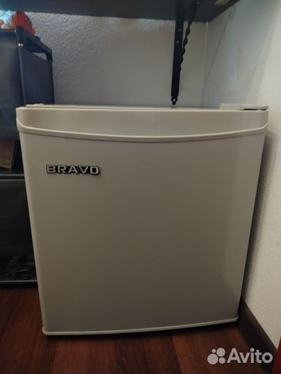 Холодильник бу маленький высота 50