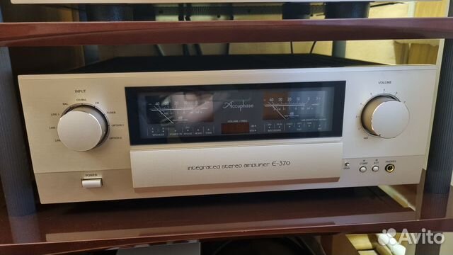 Accuphase E-370