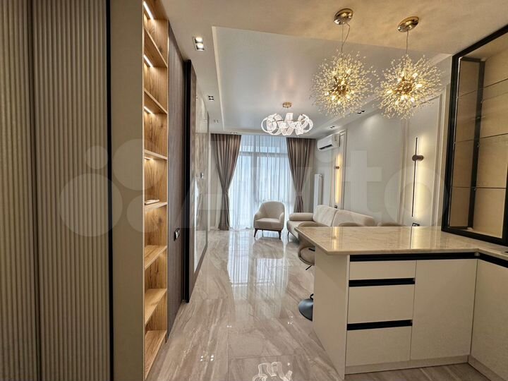 2-к. квартира, 55 м², 22/40 эт.