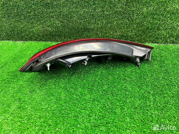 Фонарь задний правый VAG Audi Q3 8U