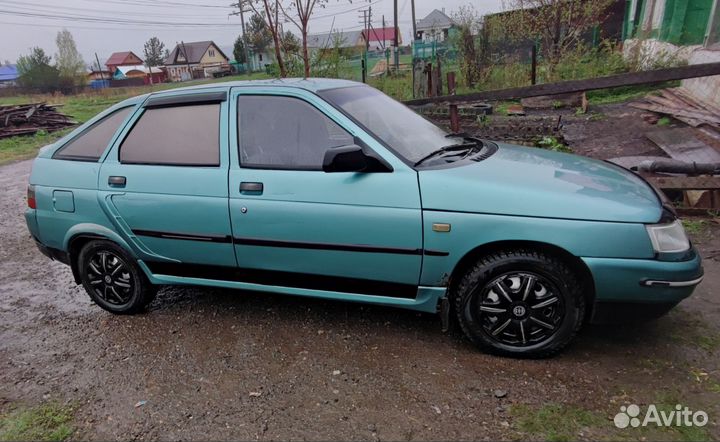 ВАЗ 2112 1.6 МТ, 2000, битый, 216 000 км