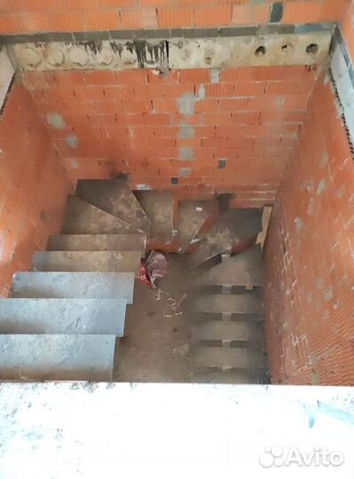 Каркас лестницы