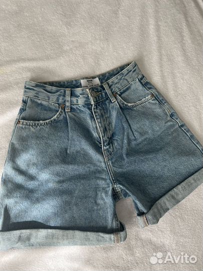 Шорты джинсовые, женские, 42 размер. bershka