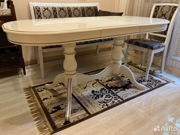 Стол обеденный из массива Николь Лорес раздвижной