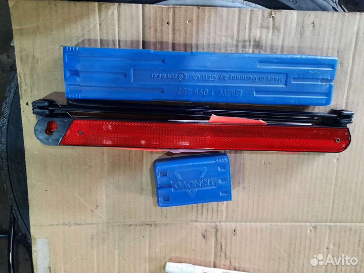 Знак аварийной остановки бмв