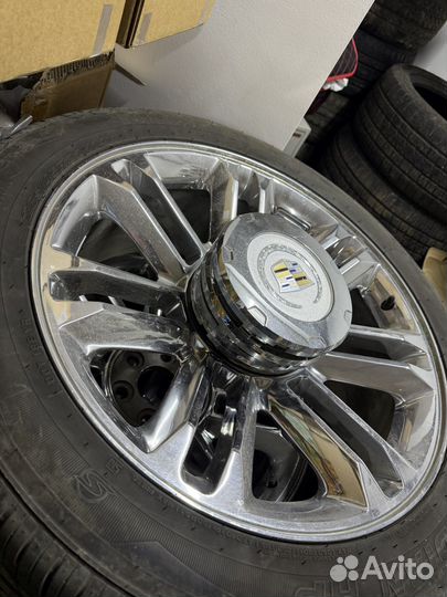 Комплект колес Cadillac Escalade