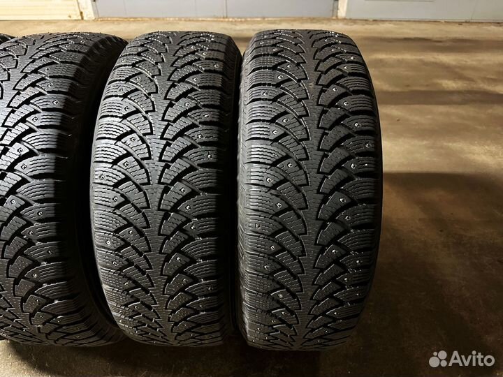 Nokian Tyres Nordman 4 235/65 R17