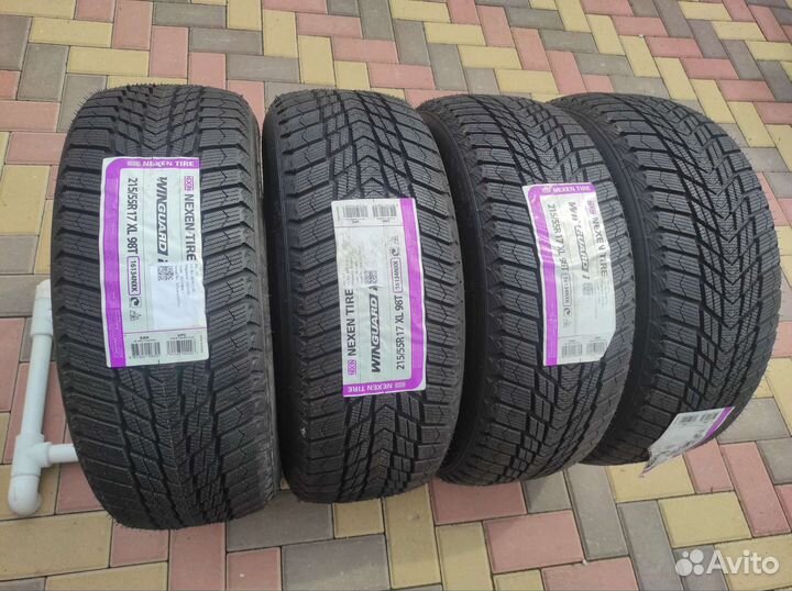 GT Radial WinterPro2 215/55 R17