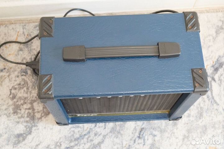 Комбоусилитель DOD Bass IT