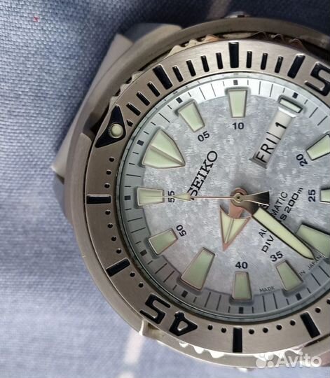 Часы seiko Prospex Ice Frost Baby Tuna sbdy053