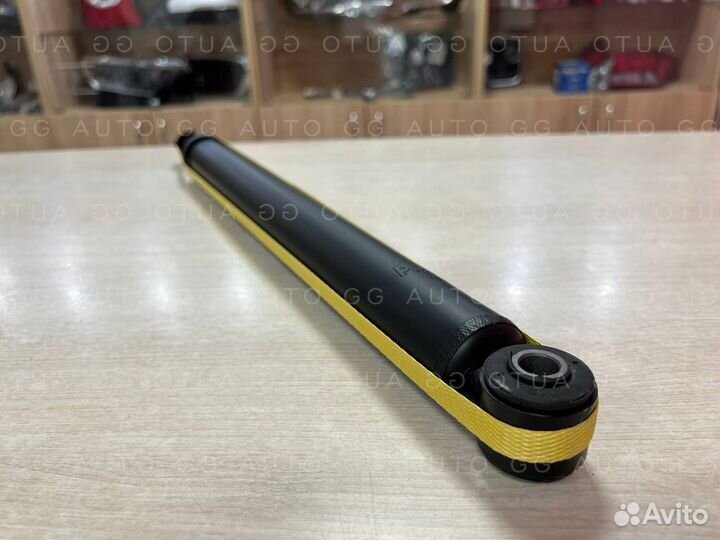 Амортизатор задний левый / правый Фокус 2 05 - 11