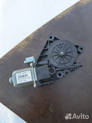 Моторчик стеклоподъемника Hyundai i30