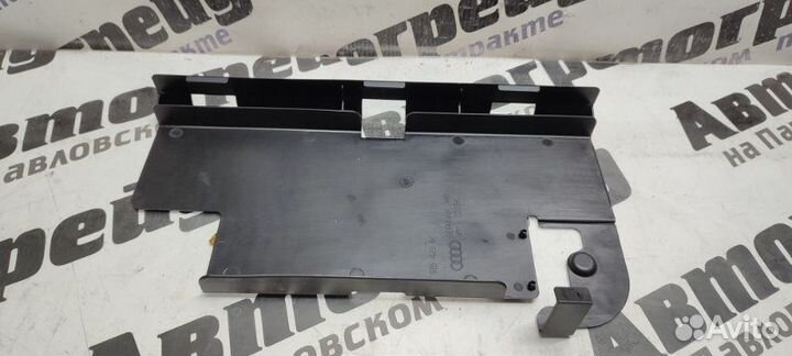 Крышка аккумулятора Audi A7 4G CGW 12.03.2012