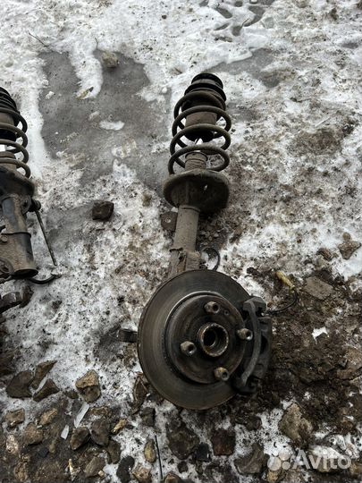 Daewoo gentra передняя стойка