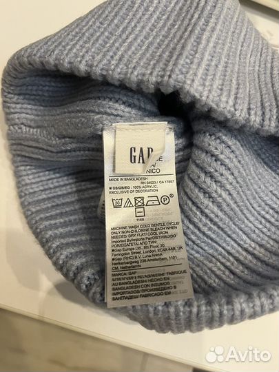 Шапка женская GAP