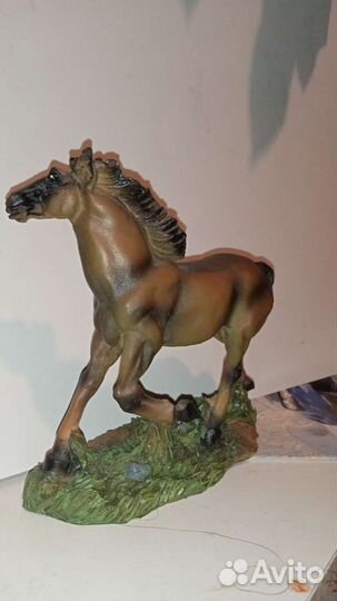Статуэтка фигурка лошадь конь винтажная