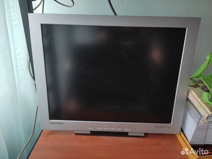 Монитор Samsung 152s