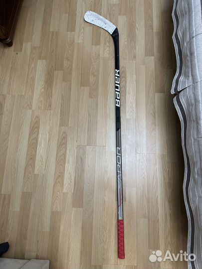 Клюшка хоккейная
