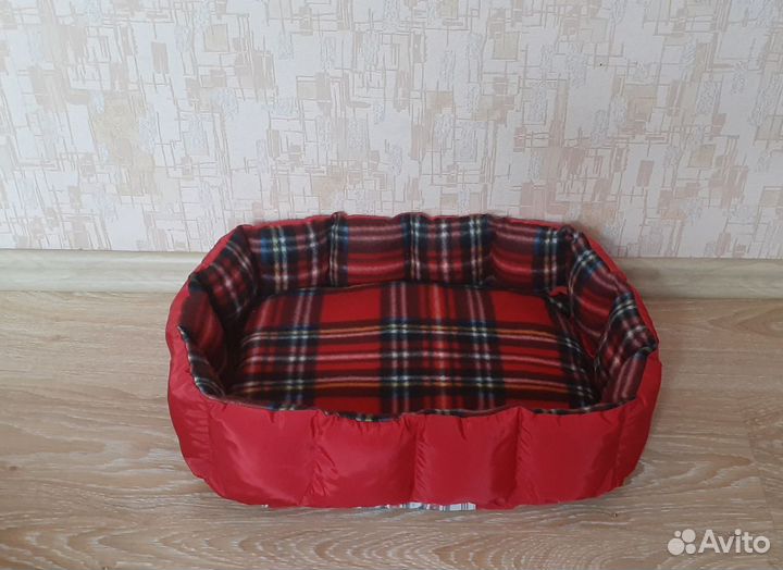 Лежанка для собак и кошек