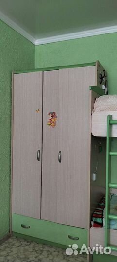 Шкаф в детскую