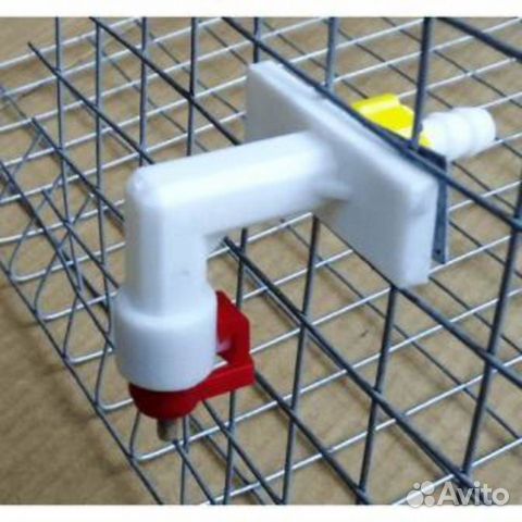 Поилка ниппельная для кроликов 90 градусов
