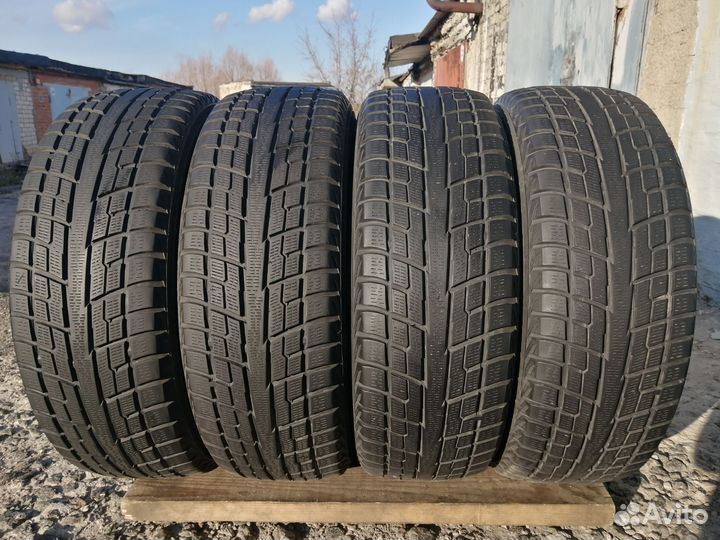 Yokohama Geolandar I/T-S G073 215/60 R17