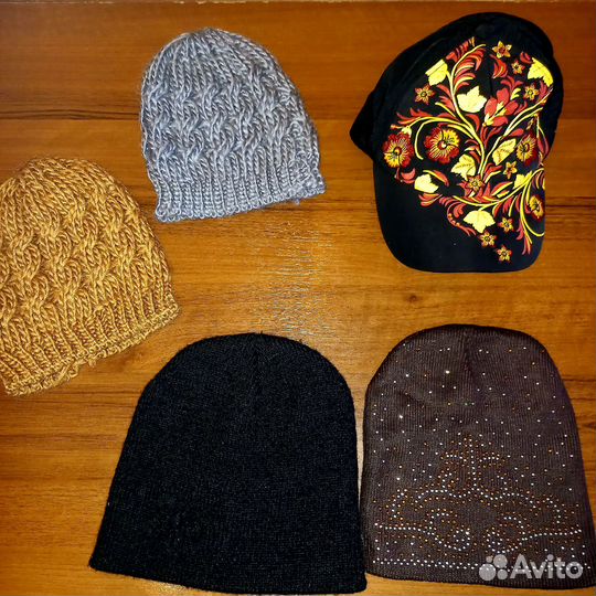 Шапки женские