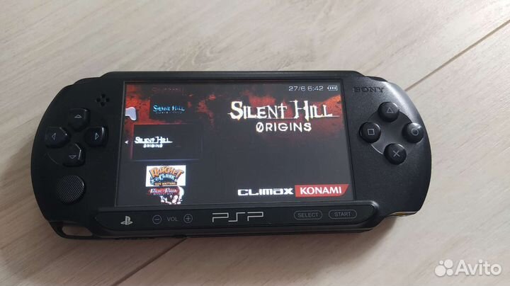 Sony PSP E1008 64gb (85 игр)