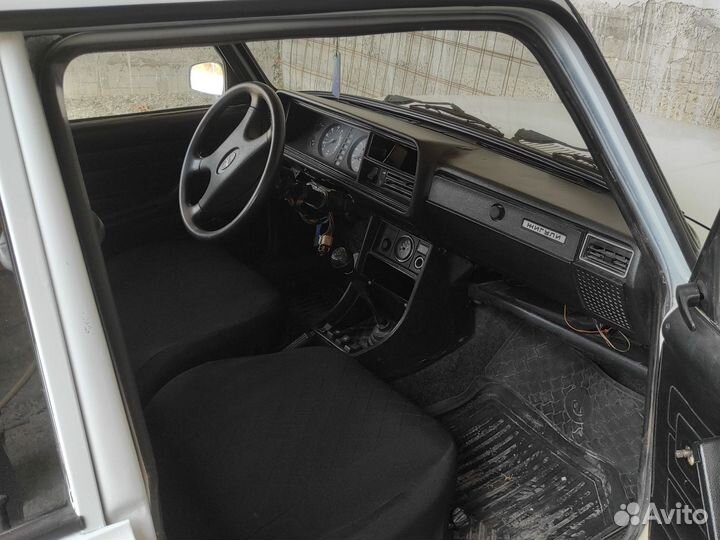 ВАЗ 2107 1.5 МТ, 2003, 100 000 км