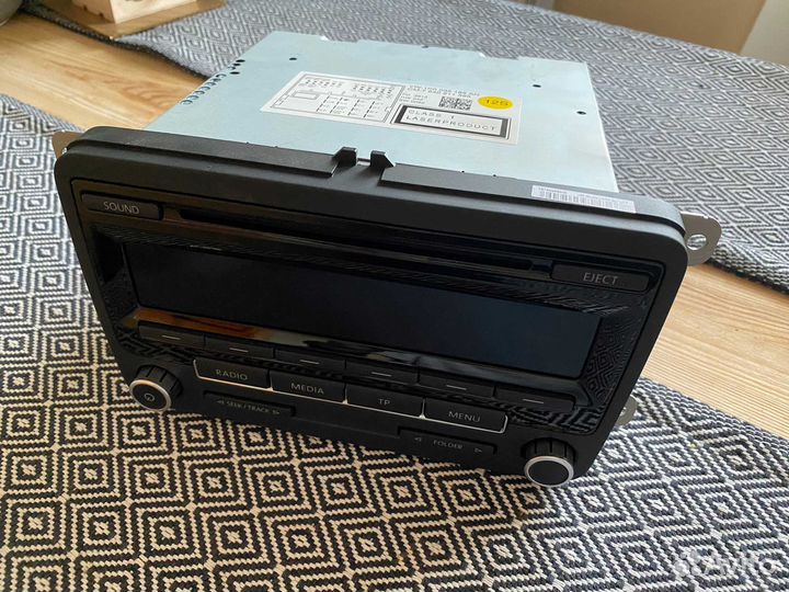 Магнитола volkswagen Golf 6