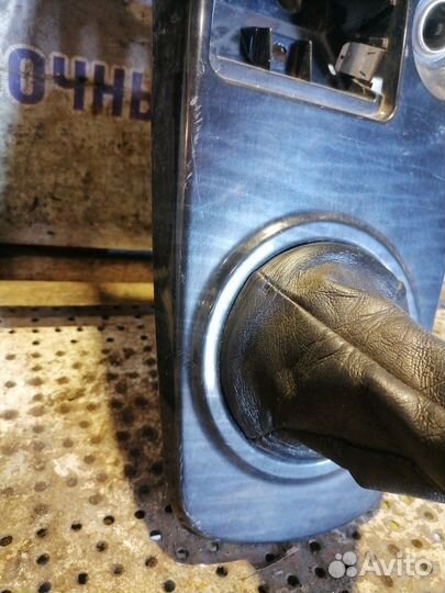 Консоль центральная Mitsubishi Lancer