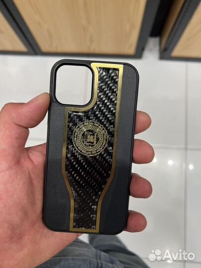 Чехол на iPhone