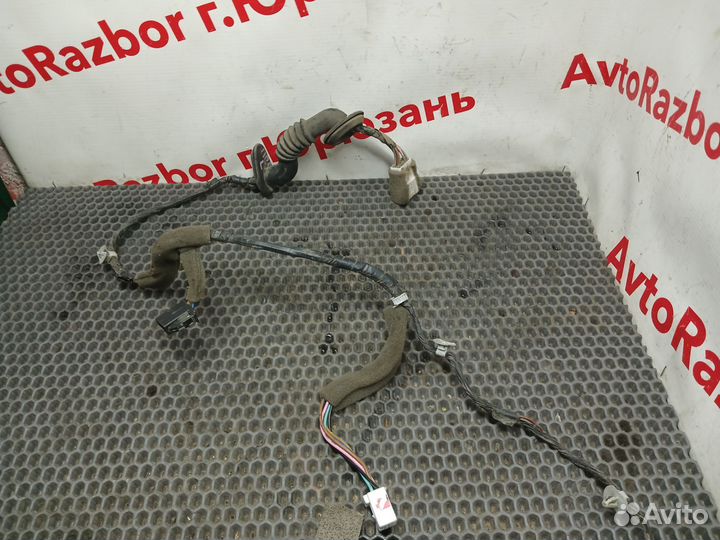 Проводка передней правой двери Chevrolet Spark