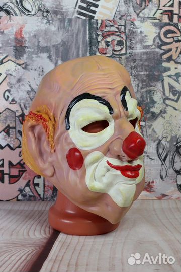 Маска клоун на хэллоуин