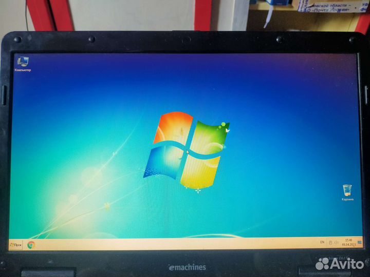 Старый ноутбук