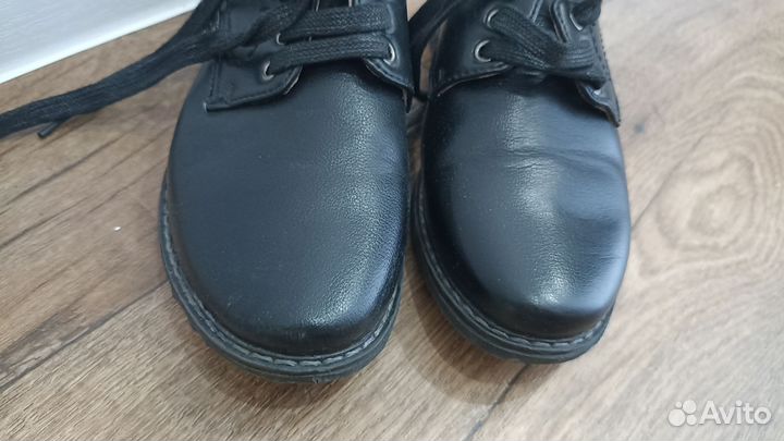 Ботинки школьные