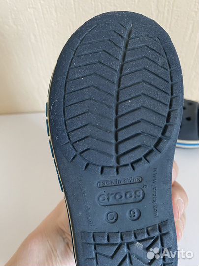 Сандали crocs