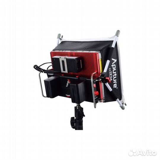 Aputure Amaran Tri-8s (5500K)