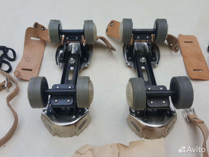 Коньки роликовые СССР