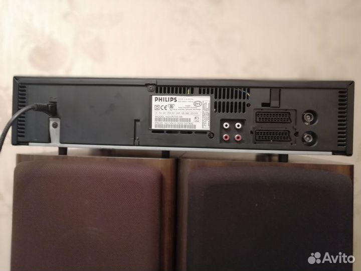 Philips VR 700 HI-FI stereo 6 head video recorder