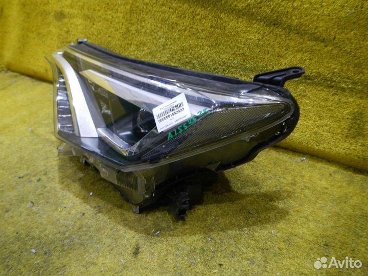 Фара левая Toyota RAV4